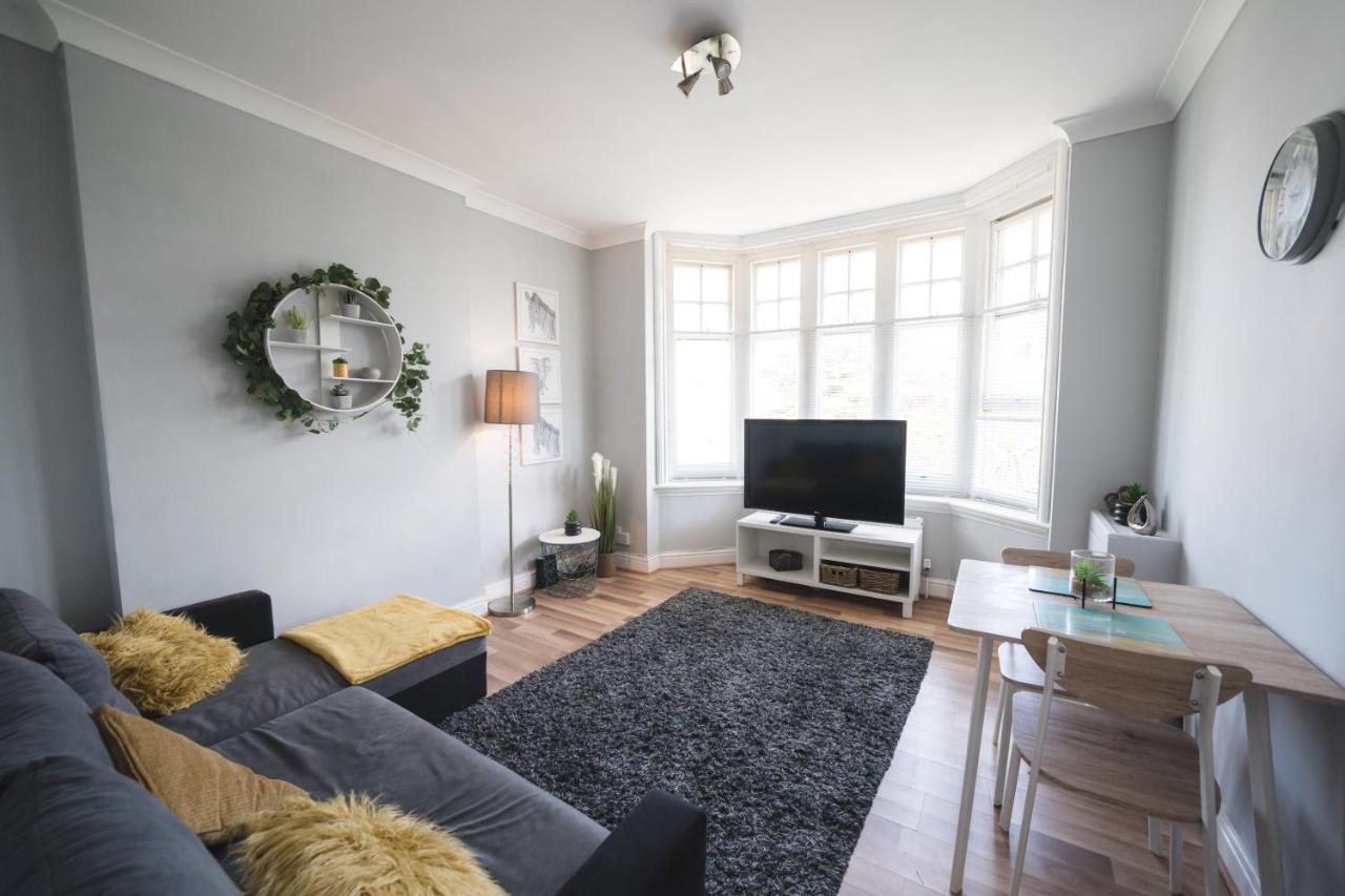 Luxury Apartment In Bournemouth Eksteriør billede