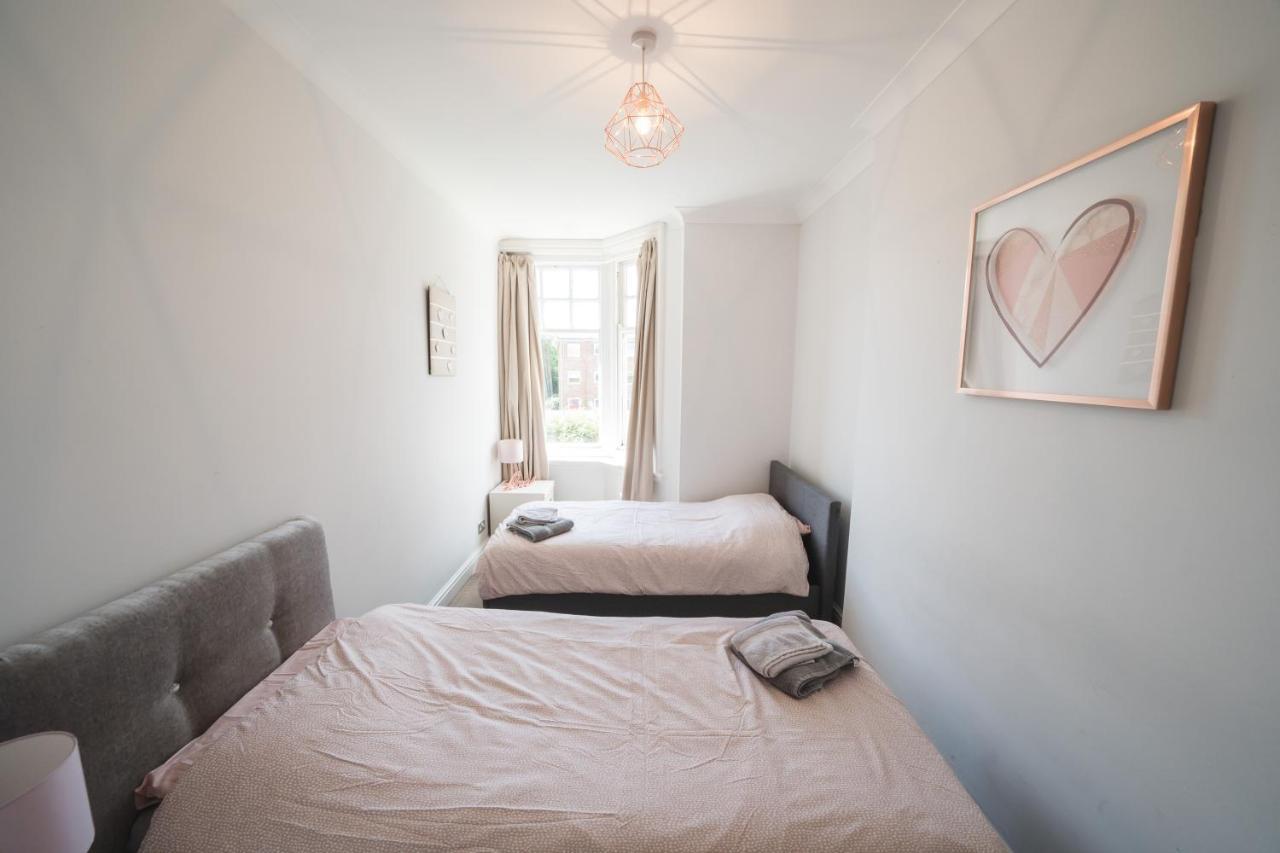 Luxury Apartment In Bournemouth Eksteriør billede